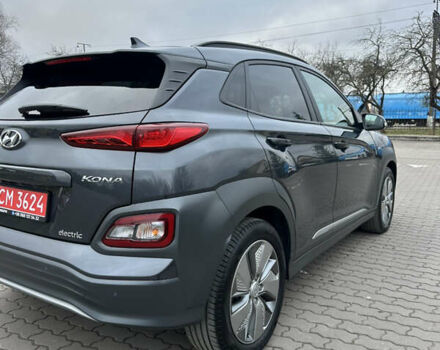 Сірий Хендай Kona, об'ємом двигуна 0 л та пробігом 149 тис. км за 17950 $, фото 12 на Automoto.ua