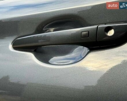 Сірий Хендай Kona, об'ємом двигуна 0 л та пробігом 36 тис. км за 16400 $, фото 13 на Automoto.ua