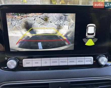 Серый Хендай Kona, объемом двигателя 0 л и пробегом 31 тыс. км за 20000 $, фото 18 на Automoto.ua