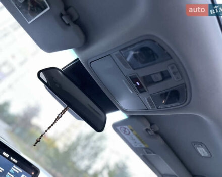 Сірий Хендай Kona, об'ємом двигуна 0 л та пробігом 137 тис. км за 16900 $, фото 86 на Automoto.ua