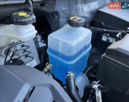 Сірий Хендай Kona, об'ємом двигуна 0 л та пробігом 114 тис. км за 15999 $, фото 48 на Automoto.ua