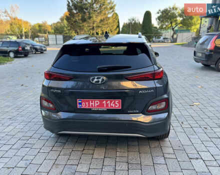 Сірий Хендай Kona, об'ємом двигуна 0 л та пробігом 114 тис. км за 15999 $, фото 6 на Automoto.ua