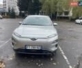 Серый Хендай Kona, объемом двигателя 0 л и пробегом 114 тыс. км за 17100 $, фото 1 на Automoto.ua