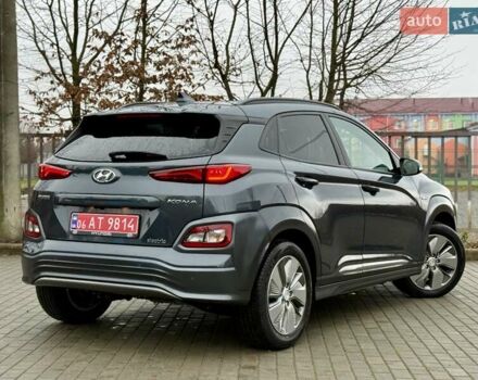 Серый Хендай Kona, объемом двигателя 0 л и пробегом 74 тыс. км за 15250 $, фото 18 на Automoto.ua