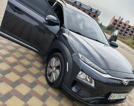Серый Хендай Kona, объемом двигателя 0 л и пробегом 141 тыс. км за 17200 $, фото 13 на Automoto.ua