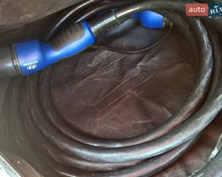 Серый Хендай Kona, объемом двигателя 0 л и пробегом 116 тыс. км за 18600 $, фото 35 на Automoto.ua