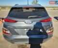 Серый Хендай Kona, объемом двигателя 2 л и пробегом 86 тыс. км за 2500 $, фото 5 на Automoto.ua