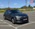 Серый Хендай Kona, объемом двигателя 0 л и пробегом 71 тыс. км за 16999 $, фото 3 на Automoto.ua