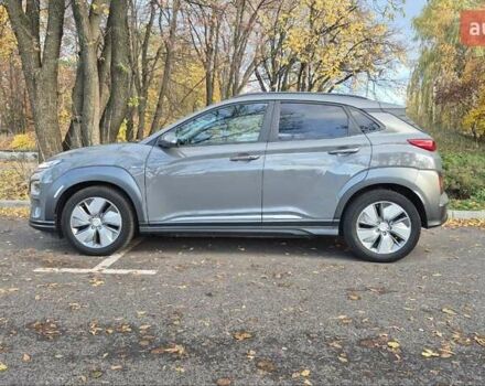 Сірий Хендай Kona, об'ємом двигуна 0 л та пробігом 42 тис. км за 22200 $, фото 4 на Automoto.ua