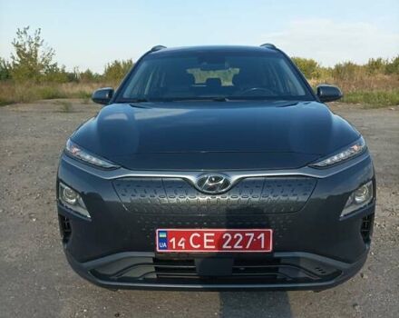 Серый Хендай Kona, объемом двигателя 0 л и пробегом 163 тыс. км за 14300 $, фото 10 на Automoto.ua