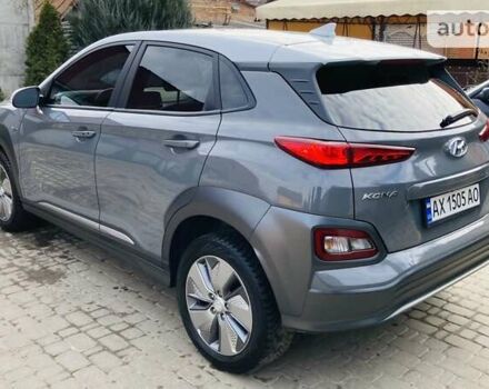 Сірий Хендай Kona, об'ємом двигуна 0 л та пробігом 31 тис. км за 23000 $, фото 6 на Automoto.ua