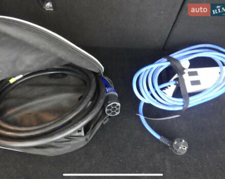 Сірий Хендай Kona, об'ємом двигуна 0 л та пробігом 78 тис. км за 18300 $, фото 10 на Automoto.ua