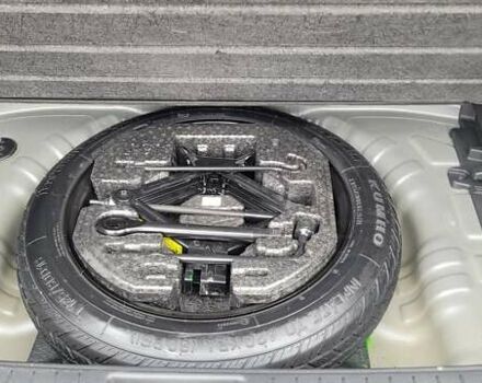 Сірий Хендай Kona, об'ємом двигуна 2 л та пробігом 59 тис. км за 15100 $, фото 10 на Automoto.ua