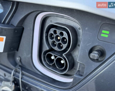 Сірий Хендай Kona, об'ємом двигуна 0 л та пробігом 114 тис. км за 15999 $, фото 42 на Automoto.ua