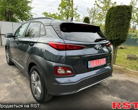 Сірий Хендай Kona, об'ємом двигуна 99 л та пробігом 96 тис. км за 15999 $, фото 2 на Automoto.ua
