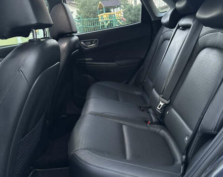 Сірий Хендай Kona, об'ємом двигуна 0 л та пробігом 137 тис. км за 16900 $, фото 62 на Automoto.ua