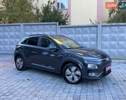 Сірий Хендай Kona, об'ємом двигуна 0 л та пробігом 114 тис. км за 15999 $, фото 62 на Automoto.ua