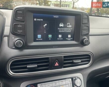 Серый Хендай Kona, объемом двигателя 0 л и пробегом 114 тыс. км за 17100 $, фото 29 на Automoto.ua