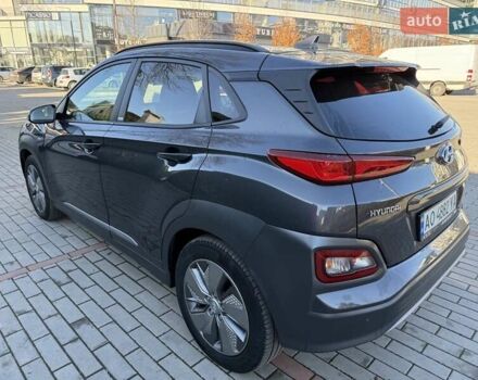 Серый Хендай Kona, объемом двигателя 0 л и пробегом 111 тыс. км за 17000 $, фото 10 на Automoto.ua