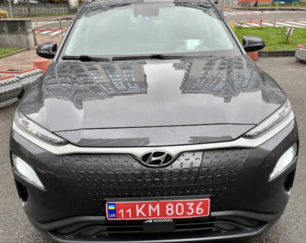 Серый Хендай Kona, объемом двигателя 0 л и пробегом 130 тыс. км за 18500 $, фото 6 на Automoto.ua