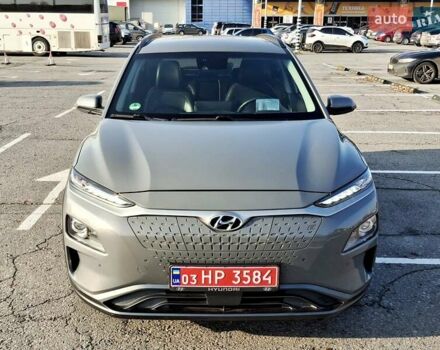 Серый Хендай Kona, объемом двигателя 0 л и пробегом 116 тыс. км за 18600 $, фото 4 на Automoto.ua