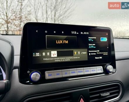 Серый Хендай Kona, объемом двигателя 0 л и пробегом 74 тыс. км за 15250 $, фото 62 на Automoto.ua