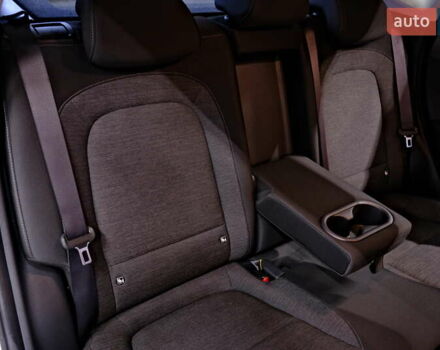 Серый Хендай Kona, объемом двигателя 0 л и пробегом 88 тыс. км за 20300 $, фото 41 на Automoto.ua