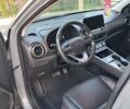 Сірий Хендай Kona, об'ємом двигуна 0 л та пробігом 63 тис. км за 17950 $, фото 11 на Automoto.ua