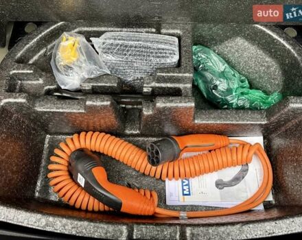 Серый Хендай Kona, объемом двигателя 0 л и пробегом 74 тыс. км за 15250 $, фото 97 на Automoto.ua