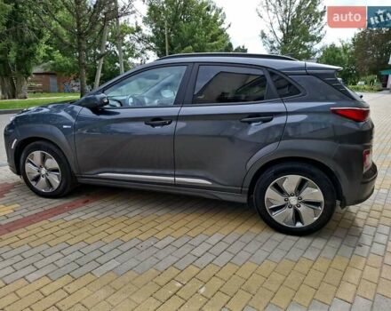 Сірий Хендай Kona, об'ємом двигуна 0 л та пробігом 128 тис. км за 16900 $, фото 20 на Automoto.ua