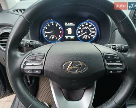 Сірий Хендай Kona, об'ємом двигуна 1.6 л та пробігом 12 тис. км за 21500 $, фото 15 на Automoto.ua