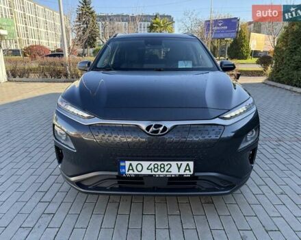 Серый Хендай Kona, объемом двигателя 0 л и пробегом 111 тыс. км за 17000 $, фото 4 на Automoto.ua