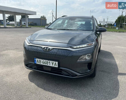Серый Хендай Kona, объемом двигателя 0 л и пробегом 49 тыс. км за 15199 $, фото 7 на Automoto.ua