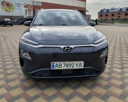 Серый Хендай Kona, объемом двигателя 0 л и пробегом 141 тыс. км за 17200 $, фото 6 на Automoto.ua