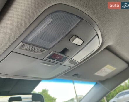 Сірий Хендай Kona, об'ємом двигуна 0 л та пробігом 50 тис. км за 14999 $, фото 63 на Automoto.ua