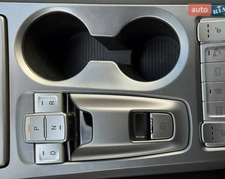 Сірий Хендай Kona, об'ємом двигуна 0 л та пробігом 36 тис. км за 16400 $, фото 33 на Automoto.ua