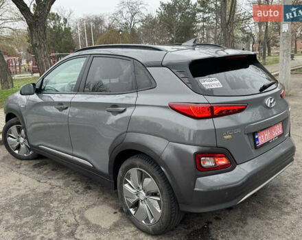 Серый Хендай Kona, объемом двигателя 0 л и пробегом 136 тыс. км за 19300 $, фото 17 на Automoto.ua