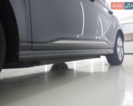 Сірий Хендай Kona, об'ємом двигуна 0 л та пробігом 78 тис. км за 18300 $, фото 13 на Automoto.ua