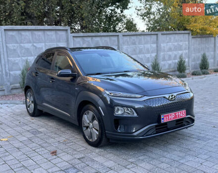 Сірий Хендай Kona, об'ємом двигуна 0 л та пробігом 114 тис. км за 15999 $, фото 3 на Automoto.ua