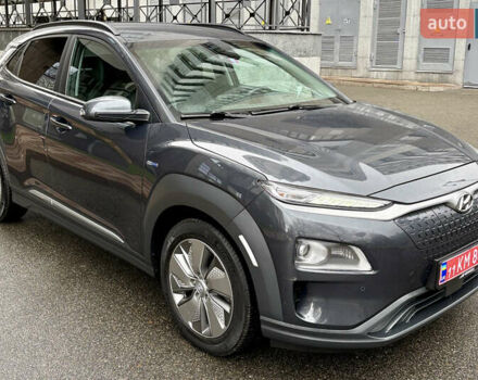 Серый Хендай Kona, объемом двигателя 0 л и пробегом 130 тыс. км за 18500 $, фото 23 на Automoto.ua
