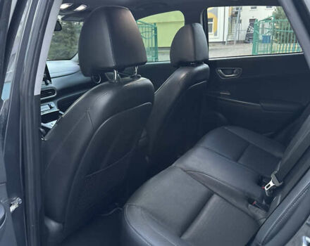 Сірий Хендай Kona, об'ємом двигуна 0 л та пробігом 137 тис. км за 16900 $, фото 61 на Automoto.ua