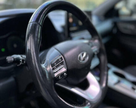 Сірий Хендай Kona, об'ємом двигуна 0 л та пробігом 137 тис. км за 16900 $, фото 57 на Automoto.ua