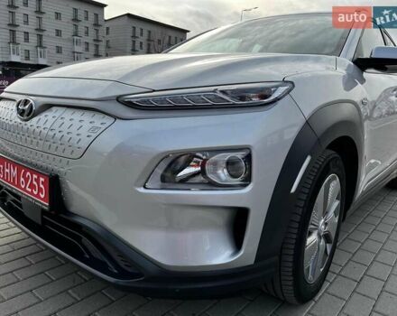 Серый Хендай Kona, объемом двигателя 0 л и пробегом 136 тыс. км за 16700 $, фото 19 на Automoto.ua
