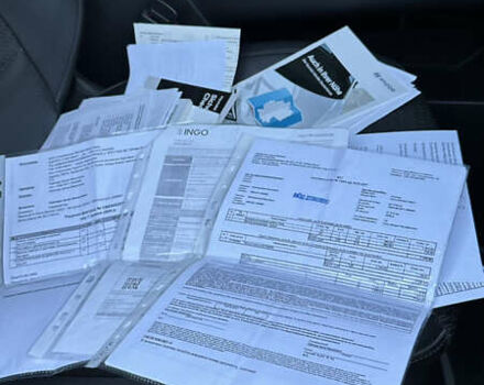 Серый Хендай Kona, объемом двигателя 0 л и пробегом 137 тыс. км за 17500 $, фото 114 на Automoto.ua