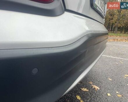 Серый Хендай Kona, объемом двигателя 0 л и пробегом 114 тыс. км за 17100 $, фото 18 на Automoto.ua