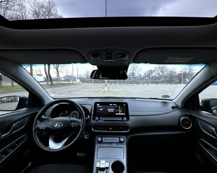 Сірий Хендай Kona, об'ємом двигуна 0 л та пробігом 41 тис. км за 20500 $, фото 12 на Automoto.ua