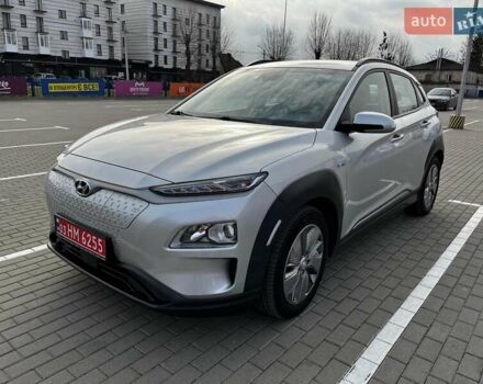 Серый Хендай Kona, объемом двигателя 0 л и пробегом 136 тыс. км за 16700 $, фото 24 на Automoto.ua