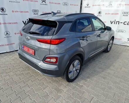 Сірий Хендай Kona, об'ємом двигуна 0 л та пробігом 85 тис. км за 15800 $, фото 5 на Automoto.ua