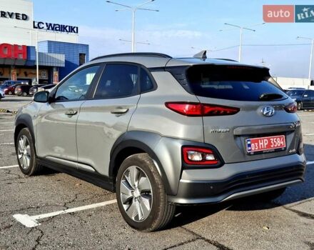 Серый Хендай Kona, объемом двигателя 0 л и пробегом 116 тыс. км за 18600 $, фото 10 на Automoto.ua