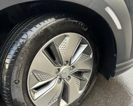 Серый Хендай Kona, объемом двигателя 0 л и пробегом 23 тыс. км за 16900 $, фото 34 на Automoto.ua